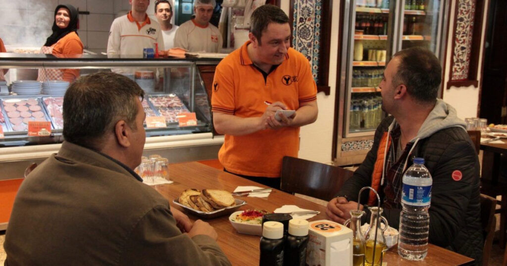 Köfteci Yusuf Maaşları Çalışma Şartları